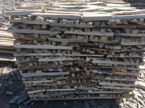 Горбушка златолит золотистый для облицовки купить в Мелеузе