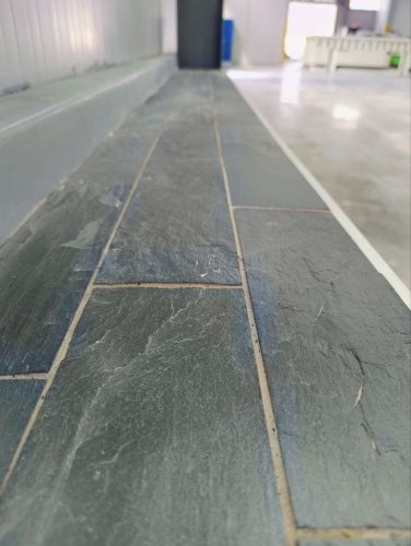 Плитка чёрная из натурального камня фасадная 30 см * 5 см, толщина 7 мм -30 мм купить в Мелеузе