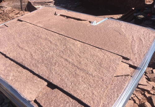 Плитняк лемезит бордовый для ступеней 20-25 мм купить в Мелеузе